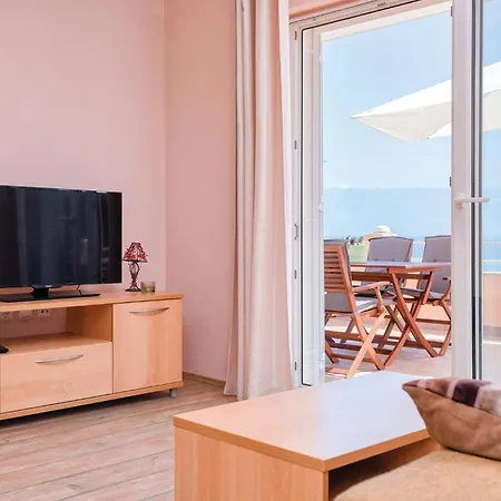 Stunning In Zastrazisce With House Sea View *