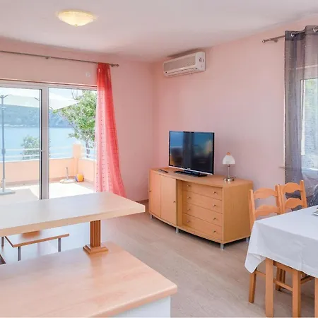 Prázdninový dům Zastrazisce With Sea View 04 *